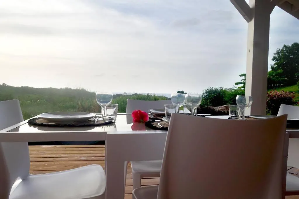Les Hauts Du Papillon - Piscine Et Vue Mer - Sainte-Rose 0*,
