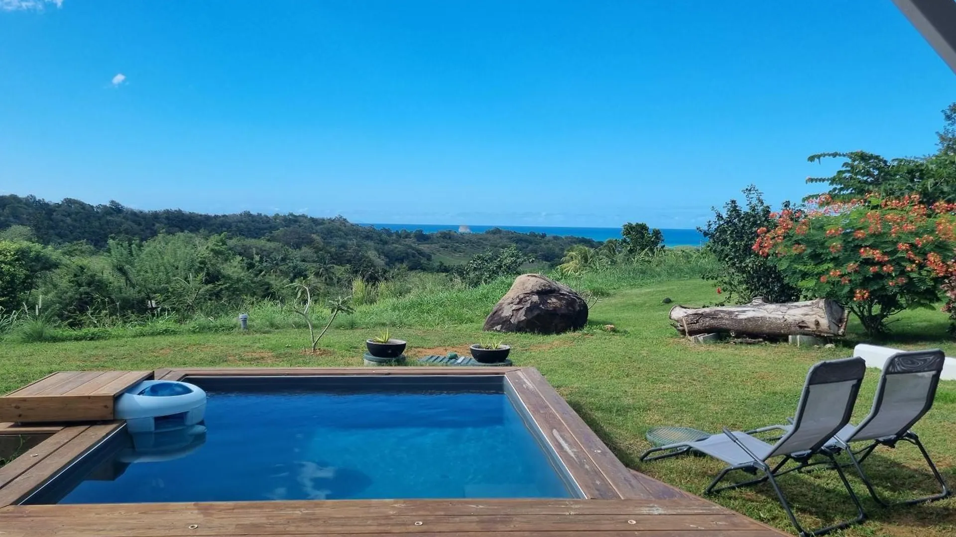 Holiday home Les Hauts Du Papillon - Piscine Et Vue Mer - Sainte-Rose